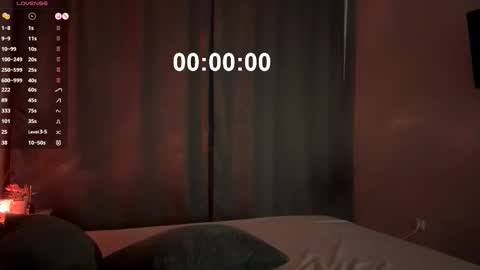 Olivia online show from March 29, 10:21 pm