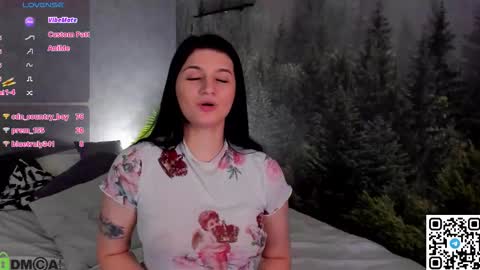 Snapshot of karlenegriess chatting on February 20, 6:26 am karlenegriess online show from February 20, 6:26 am