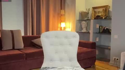 Snapshot of karlos_murphy chatting on February 4, 4:07 am Karlos and Louis online show from February 4, 4:07 am