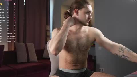 Snapshot of karlos_murphy chatting on April 8, 4:23 am Karlos and Louis online show from April 8, 4:23 am