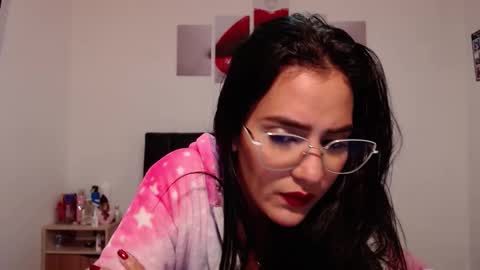 Snapshot of karlota_hank chatting on October 16, 4:35 am Karlis online show from October 16, 4:35 am