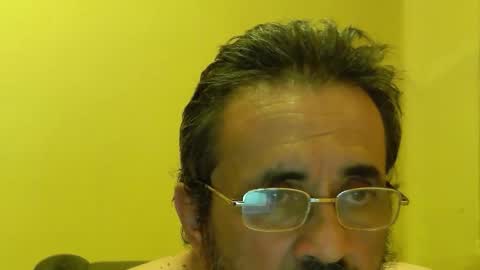 karlpal online show from October 3, 6:49 pm
