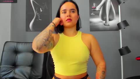   online show from October 7, 4:15 pm