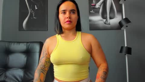   online show from October 28, 1:14 pm