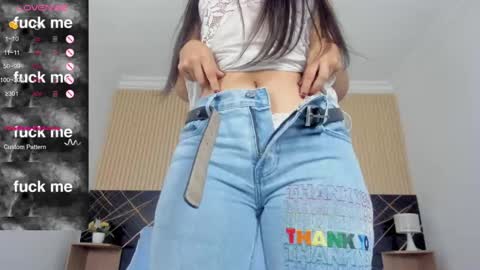 karol_cortes online show from April 17, 2:53 pm
