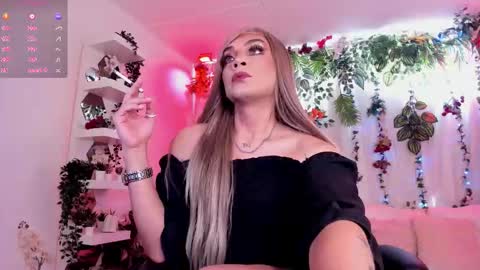  karol  online show from December 17, 1:06 pm