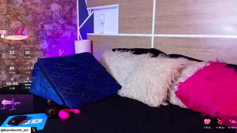 KAROL SCOTT online show from November 15, 10:04 pm