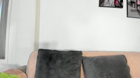 Snapshot of karol_w10 chatting on April 1, 12:28 pm karol_w10 online show from April 1, 12:28 pm