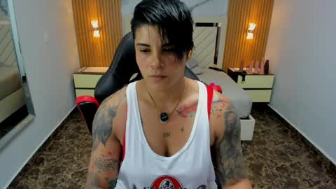 Karol and Luna online show from April 9, 7:19 pm