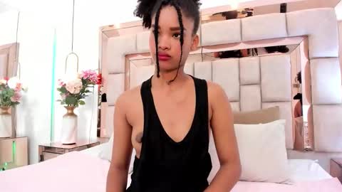 Snapshot of karolebonyy chatting on November 15, 1:18 pm Karol online show from November 15, 1:18 pm