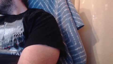 Snapshot of karolhorny96 chatting on December 21, 6:34 pm Karol online show from December 21, 6:34 pm