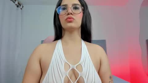 karolina_evans online show from February 19, 2:23 pm