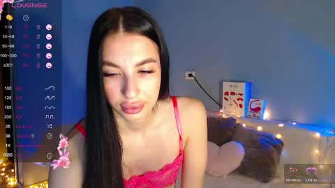 Kira online show from April 17, 2:14 am