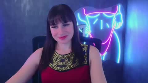 Snapshot of karolina_mia chatting on December 2, 9:56 am Caroline online show from December 2, 9:56 am