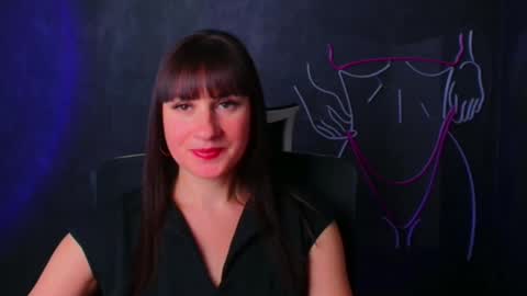 Snapshot of karolina_mia chatting on December 19, 9:40 am Caroline online show from December 19, 9:40 am