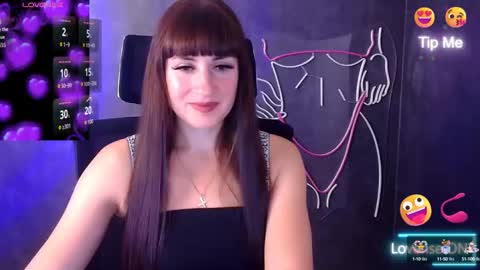 Snapshot of karolina_mia chatting on October 8, 12:25 pm Caroline online show from October 8, 12:25 pm