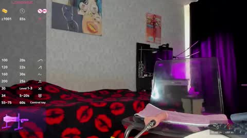 karolinaaa_hot online show from June 10, 1:17 am