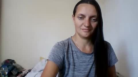 Snapshot of karolinacel chatting on September 14, 2:27 pm karolinacel online show from September 14, 2:27 pm