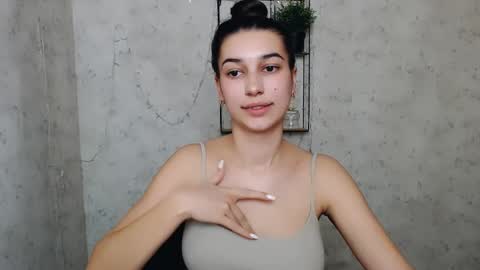 Karolina online show from March 1, 1:29 pm