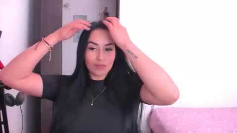 Karoline online show from February 4, 2:23 pm