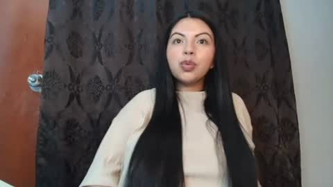 Isa online show from August 4, 4:04 am