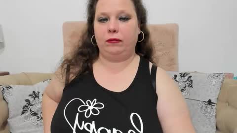 Snapshot of karolinejoyy chatting on February 28, 2:01 am KarolineJoyy online show from February 28, 2:01 am