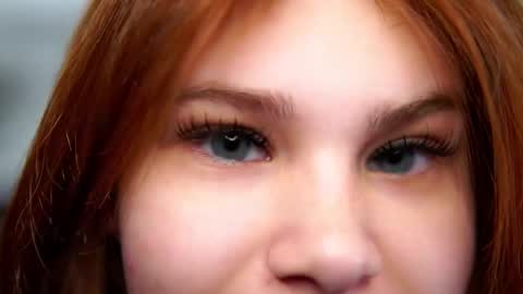 lina online show from November 29, 11:35 am