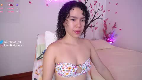 Karolina 3 online show from September 14, 2:05 pm