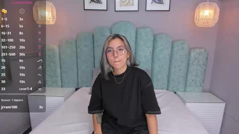 Snapshot of karoll_santos chatting on December 6, 10:27 am Karol Santos online show from December 6, 10:27 am