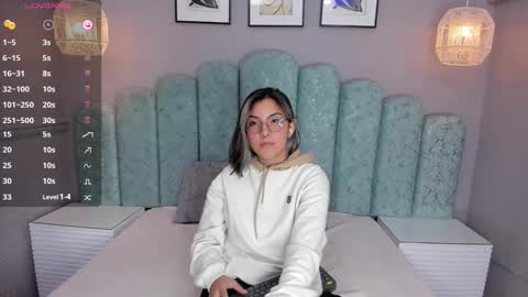 Snapshot of karoll_santos chatting on February 25, 7:20 am Karol Santos online show from February 25, 7:20 am