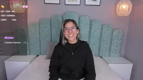 Snapshot of karoll_santos chatting on March 6, 7:03 am Karol Santos online show from March 6, 7:03 am