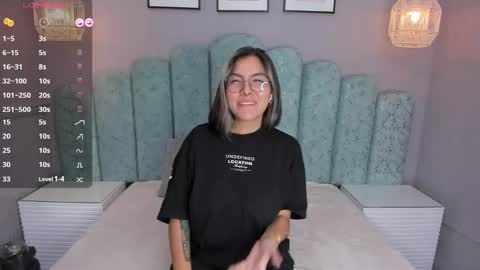 Snapshot of karoll_santos chatting on March 9, 9:35 am Karol Santos online show from March 9, 9:35 am