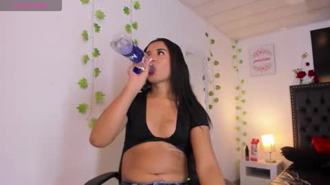 Karol online show from December 15, 6:56 pm