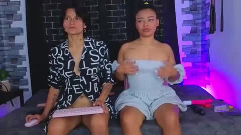 kasandraandsilvii online show from November 25, 3:23 pm