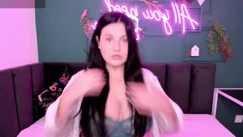 Snapshot of kassandra__grey chatting on December 26, 1:07 am Kassandra 3 online show from December 26, 1:07 am