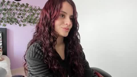 kassandra james online show from December 15, 4:59 pm