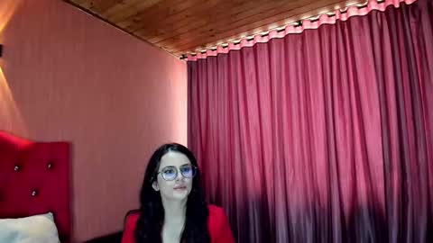kassandra james online show from December 21, 4:25 pm