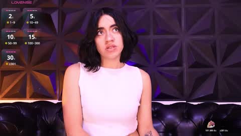 Snapshot of kassianoir_ chatting on February 14, 1:41 pm Kasi online show from February 14, 1:41 pm