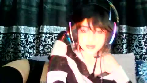 Snapshot of kasskittenboy30 chatting on June 18, 2:43 pm kasskittenboy30 online show from June 18, 2:43 pm