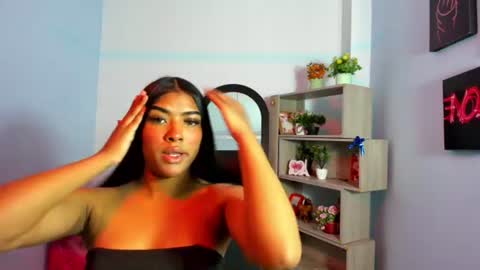 Snapshot of kassy_stone chatting on July 7, 4:04 am kassy Stone online show from July 7, 4:04 am