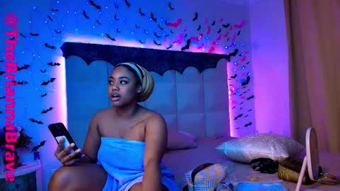 BriannaBrave online show from October 28, 2:26 am