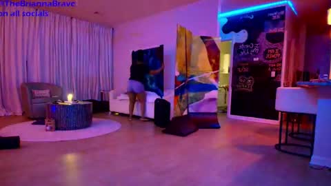 BriannaBrave online show from May 14, 2:18 am