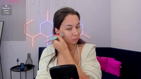 Snapshot of kat__cat chatting on April 30, 1:34 am kat__cat online show from April 30, 1:34 am