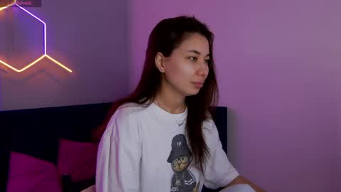 Snapshot of kat__cat chatting on May 26, 2:18 am kat__cat online show from May 26, 2:18 am