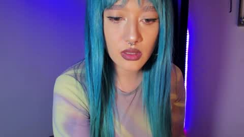 Snapshot of kat_apple chatting on January 5, 1:13 am Alicia online show from January 5, 1:13 am