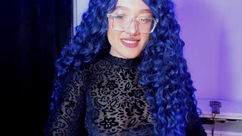 Snapshot of kat_apple chatting on January 30, 12:18 am Alicia online show from January 30, 12:18 am