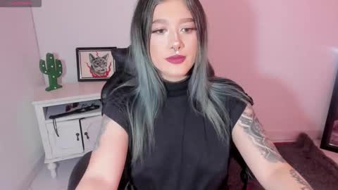 Alicia online show from November 4, 7:24 pm