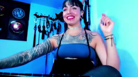 Snapshot of kat_miss chatting on March 4, 2:50 am Kat online show from March 4, 2:50 am