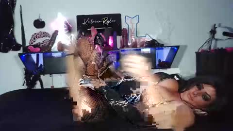 Sexywifekat23 online show from November 11, 4:12 am