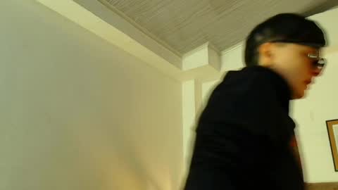 kat paradisse online show from April 25, 11:57 am